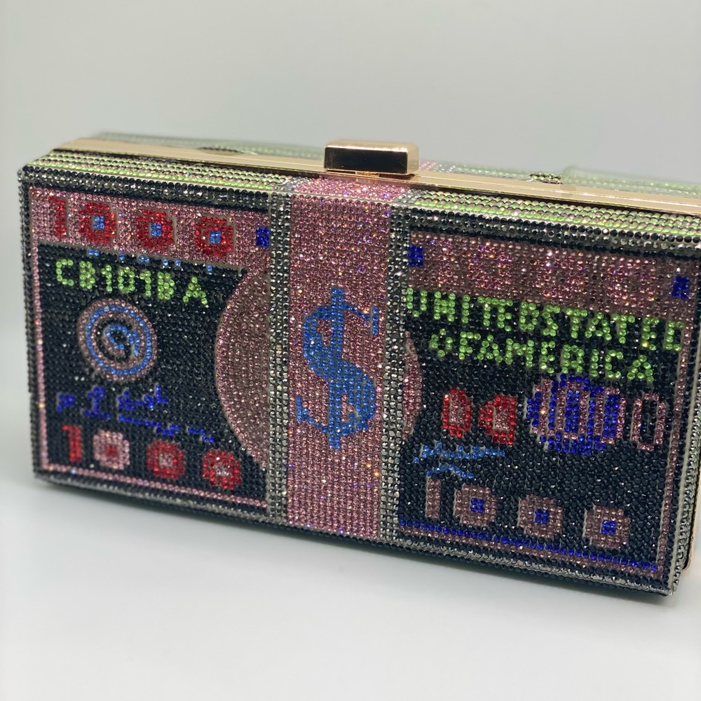 1000 handbag clutch